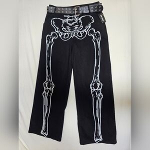 Hot Topic Black Denim Skeleton Outline Grommet Belt Wide Leg GothRock Punk 9